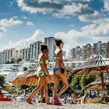 Laurel With Stunning View Апартаменти Спліт