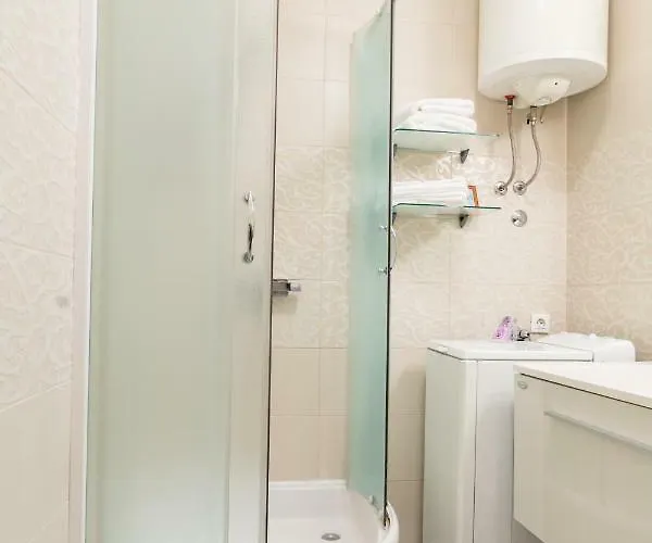 公寓 Laurel With Stunning View